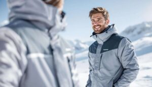 Vergiss die Daunenjacke: Diese 3-in-1-Jacke von Decathlon schützt bis -10 °C